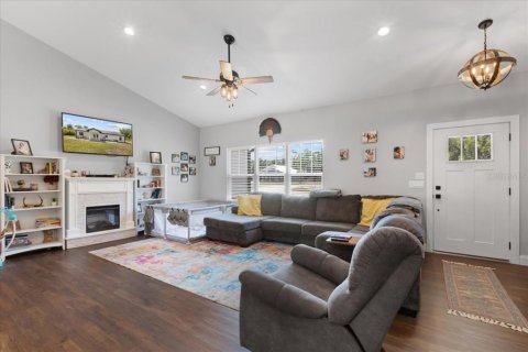 Villa ou maison à vendre à Chiefland, Floride: 3 chambres, 159.33 m2 № 2112399 - photo 3