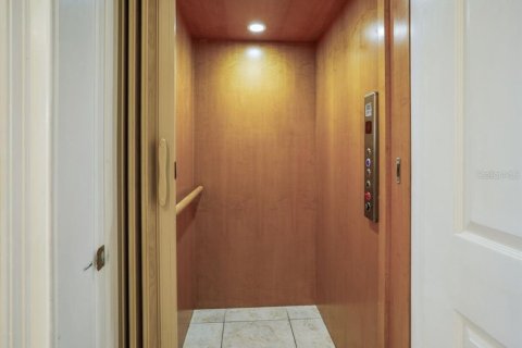 Villa ou maison à vendre à Redington Shores, Floride: 4 chambres, 321.07 m2 № 2389344 - photo 17