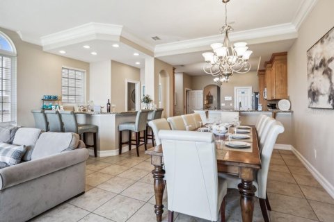 Villa ou maison à vendre à Redington Shores, Floride: 4 chambres, 321.07 m2 № 2389344 - photo 10