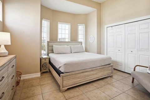 Villa ou maison à vendre à Redington Shores, Floride: 4 chambres, 321.07 m2 № 2389344 - photo 24