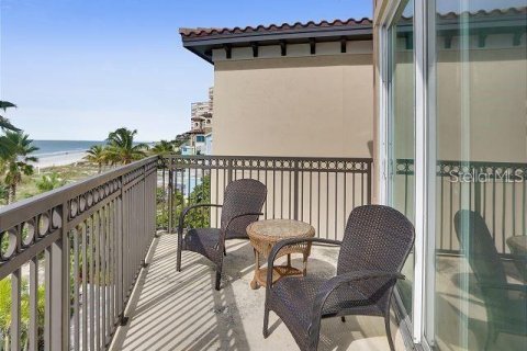 Villa ou maison à vendre à Redington Shores, Floride: 4 chambres, 321.07 m2 № 2389344 - photo 13