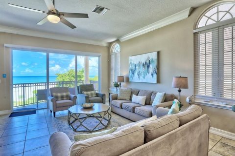 Villa ou maison à vendre à Redington Shores, Floride: 4 chambres, 321.07 m2 № 2389344 - photo 5