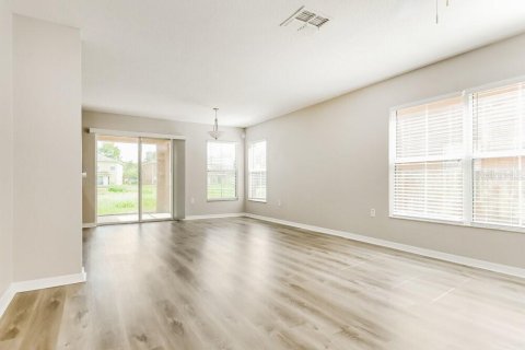 Townhouse in Riverview, Florida 3 bedrooms, 169.45 sq.m. № 1902755 - photo 4