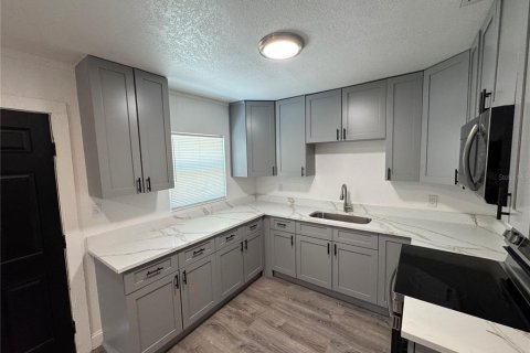 Купить виллу или дом в Тампа, Флорида 8 комнат, 110.18м2, № 1789544 - фото 22