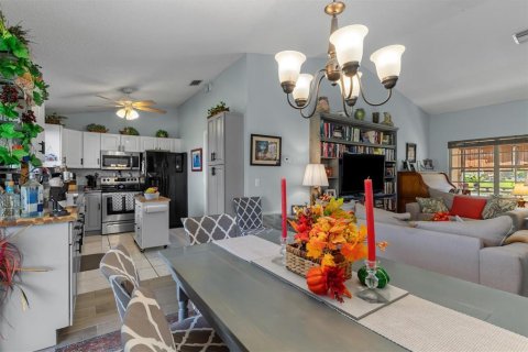 Villa ou maison à vendre à Port Charlotte, Floride: 3 chambres, 103.68 m2 № 1375331 - photo 18