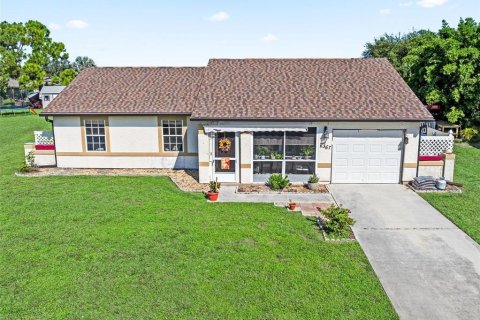 Villa ou maison à vendre à Port Charlotte, Floride: 3 chambres, 103.68 m2 № 1375331 - photo 5