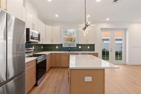 Touwnhouse à vendre à Tampa, Floride: 3 chambres, 159.7 m2 № 2349401 - photo 4