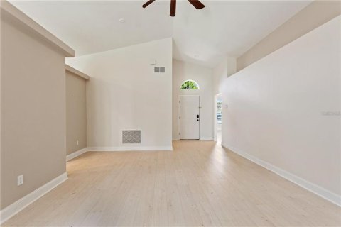 Casa en alquiler en Davenport, Florida, 4 dormitorios, 153.66 m2 № 1876661 - foto 2