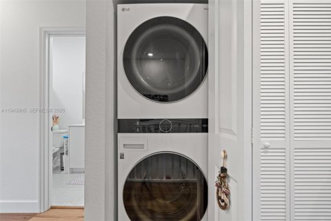 Adosado en venta en Homestead, Florida, 3 dormitorios, 149.76 m2 № 2000822 - foto 20