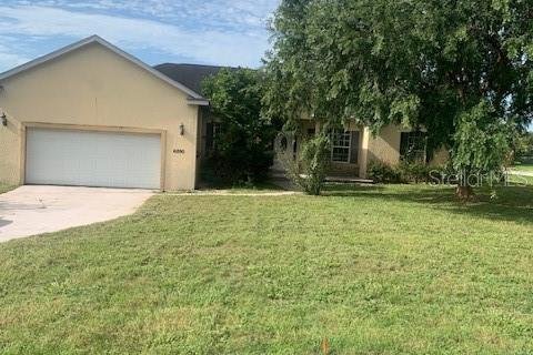 Casa en venta en Ocala, Florida, 3 dormitorios, 191.19 m2 № 1838304 - foto 1
