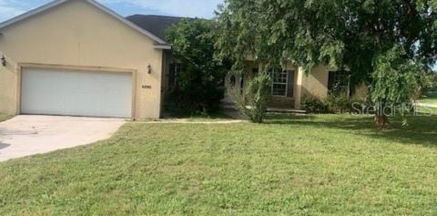 Casa en Ocala, Florida 3 dormitorios, 191.19 m2 № 1838304