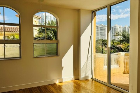 Купить кондоминиум в Авентура, Флорида 2 спальни, 108.79м2, № 2013113 - фото 4