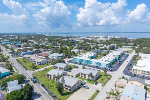 Condo in Cape Canaveral, Florida, 2 bedrooms  № 1911536 - photo 26