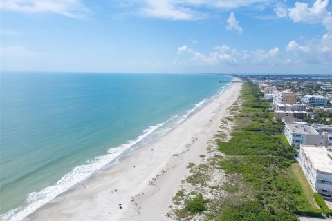 Condo in Cape Canaveral, Florida, 2 bedrooms  № 1911536 - photo 28