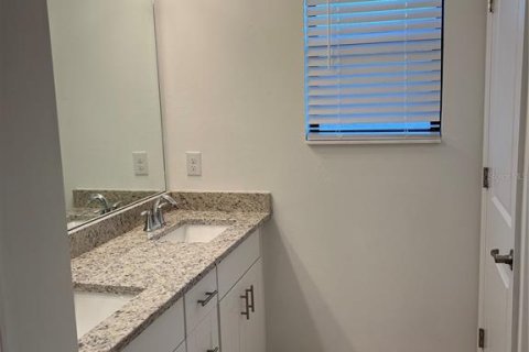 Villa ou maison à louer à Venice, Floride: 5 chambres, 305.18 m2 № 1677496 - photo 25