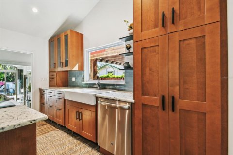 Casa en venta en Sarasota, Florida, 2 dormitorios, 100.52 m2 № 1628695 - foto 13