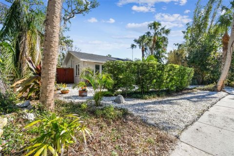 Casa en venta en Sarasota, Florida, 2 dormitorios, 100.52 m2 № 1628695 - foto 21