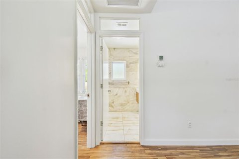 Casa en venta en Sarasota, Florida, 2 dormitorios, 100.52 m2 № 1628695 - foto 4