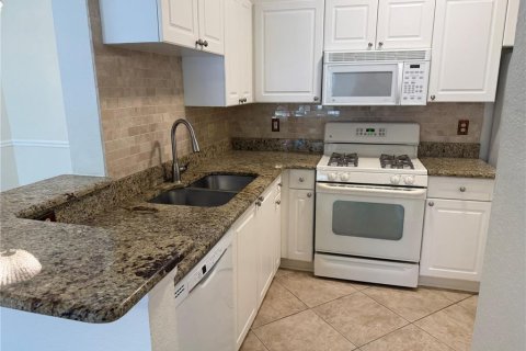 Condominio en alquiler en Clearwater, Florida, 1 dormitorio, 91.04 m2 № 1832647 - foto 14