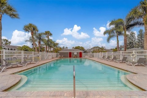 Townhouse in Oldsmar, Florida 2 bedrooms, 102.66 sq.m. № 1802153 - photo 22