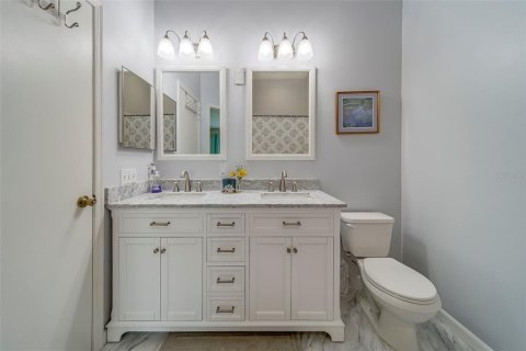 Touwnhouse à vendre à Oldsmar, Floride: 2 chambres, 102.66 m2 № 1802153 - photo 5