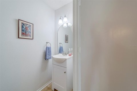 Touwnhouse à vendre à Oldsmar, Floride: 2 chambres, 102.66 m2 № 1802153 - photo 12