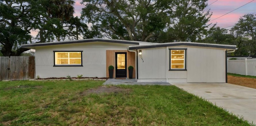 Casa en New Port Richey, Florida 4 dormitorios, 121.52 m2 № 1900330