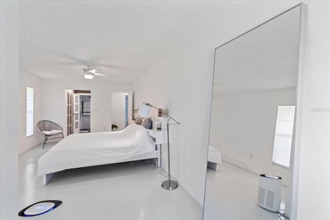 Condominio en alquiler en Sarasota, Florida, 2 dormitorios, 112.04 m2 № 1760169 - foto 9