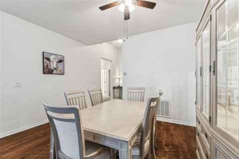 House in Spring Hill, Florida 3 bedrooms, 142.88 sq.m. № 1793405 - photo 10