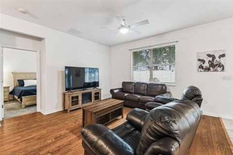 House in Spring Hill, Florida 3 bedrooms, 142.88 sq.m. № 1793405 - photo 6