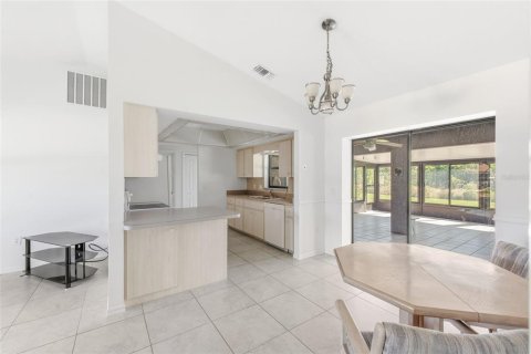 Villa ou maison à vendre à Port Charlotte, Floride: 3 chambres, 123.65 m2 № 2437279 - photo 9