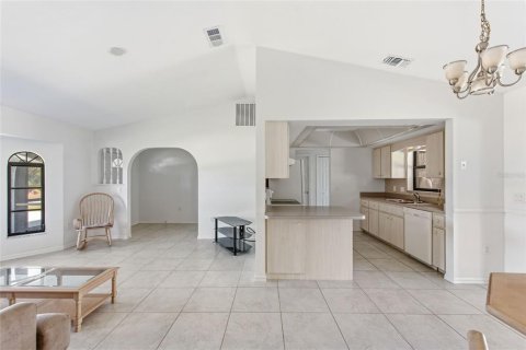 Villa ou maison à vendre à Port Charlotte, Floride: 3 chambres, 123.65 m2 № 2437279 - photo 7