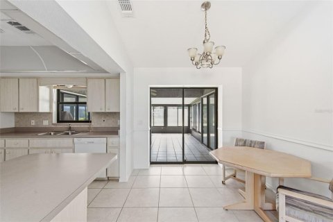Villa ou maison à vendre à Port Charlotte, Floride: 3 chambres, 123.65 m2 № 2437279 - photo 10