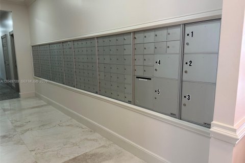 Condominio en venta en Miami, Florida, 2 dormitorios, 95.41 m2 № 2190280 - foto 4
