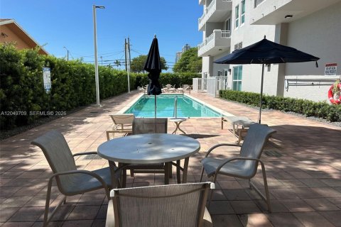 Condominio en venta en Miami, Florida, 2 dormitorios, 95.41 m2 № 2190280 - foto 10
