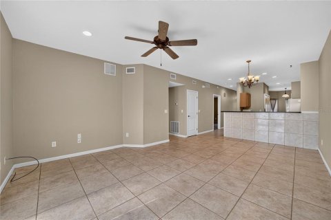 Copropriété à vendre à Ocala, Floride: 2 chambres, 106.19 m2 № 2237893 - photo 12