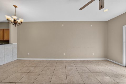 Copropriété à vendre à Ocala, Floride: 2 chambres, 106.19 m2 № 2237893 - photo 8