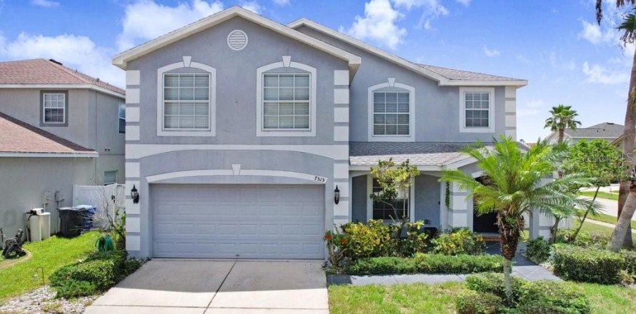 House in Gibsonton, Florida 3 bedrooms, 269.79 sq.m. № 1804975