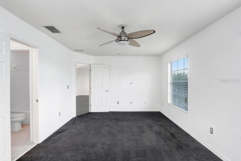 House in Gibsonton, Florida 3 bedrooms, 269.79 sq.m. № 1804975 - photo 21