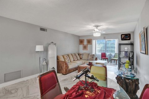 Condo in Boynton Beach, Florida, 1 bedroom  № 2177928 - photo 6