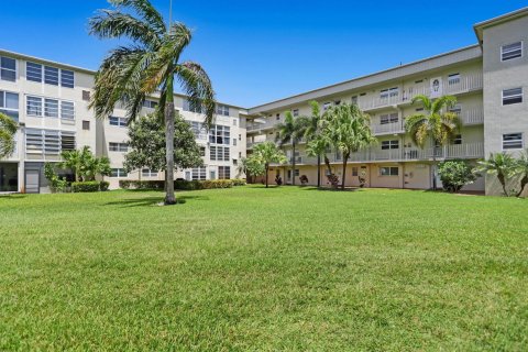 Condo in Boynton Beach, Florida, 1 bedroom  № 2177928 - photo 10