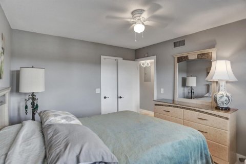 Condo in Boynton Beach, Florida, 1 bedroom  № 2177928 - photo 18