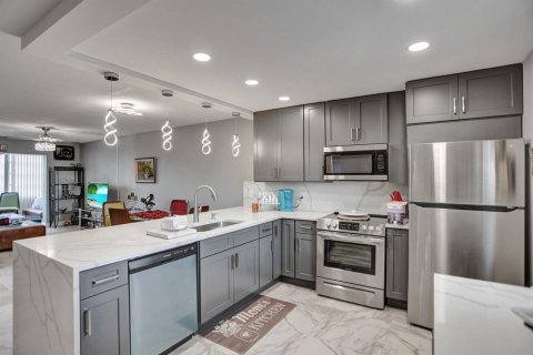 Condo in Boynton Beach, Florida, 1 bedroom № 2177928