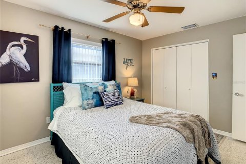 Apartamento en alquiler en Redington Shores, Florida, 2 dormitorios, 110 m2 № 1850224 - foto 10