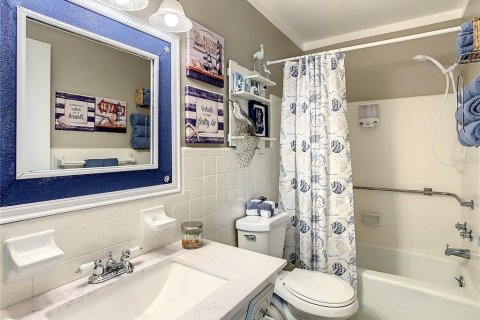 Apartamento en alquiler en Redington Shores, Florida, 2 dormitorios, 110 m2 № 1850224 - foto 9