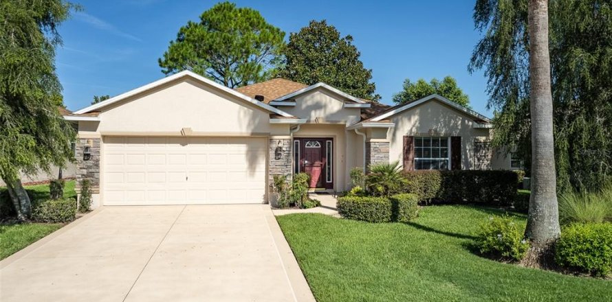 Villa ou maison à Ocala, Floride 3 chambres, 153.01 m2 № 2305130