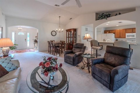 Villa ou maison à vendre à Ocala, Floride: 3 chambres, 153.01 m2 № 2305130 - photo 8