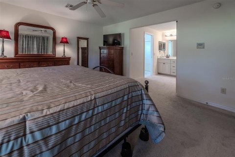 Villa ou maison à vendre à Ocala, Floride: 3 chambres, 153.01 m2 № 2305130 - photo 19