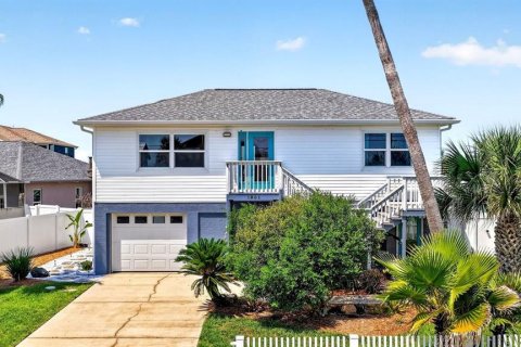 House in Flagler Beach, Florida 3 bedrooms, 131.55 sq.m. № 2309954