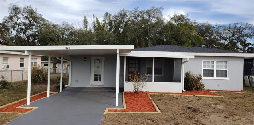 Villa ou maison à Lake Wales, Floride 2 chambres, 105.17 m2 № 2403311